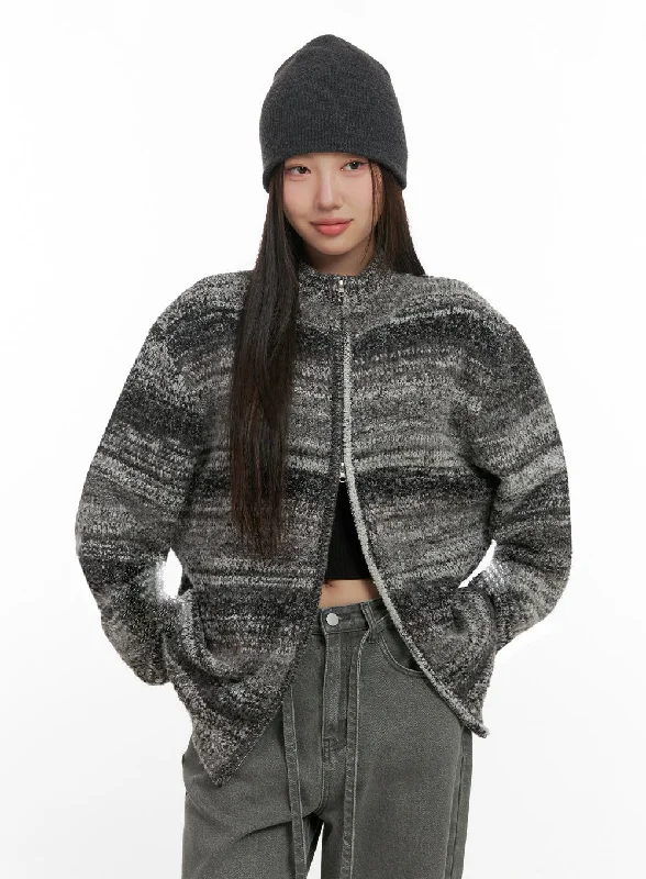 Oversized Knit Zip-Up Sweater IN415