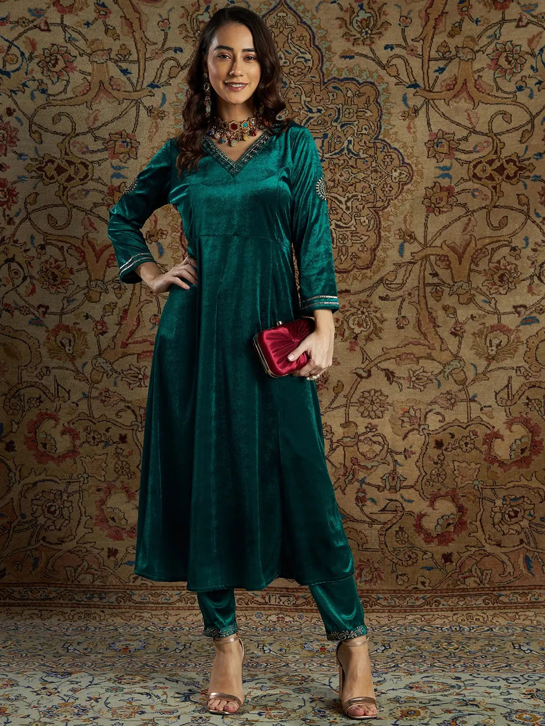 Women Emerald Velvet Kali Kurta with Pants