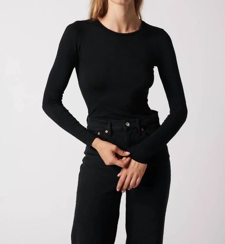 Soft Touch Long Sleeve Crewneck T-Shirt In Noir