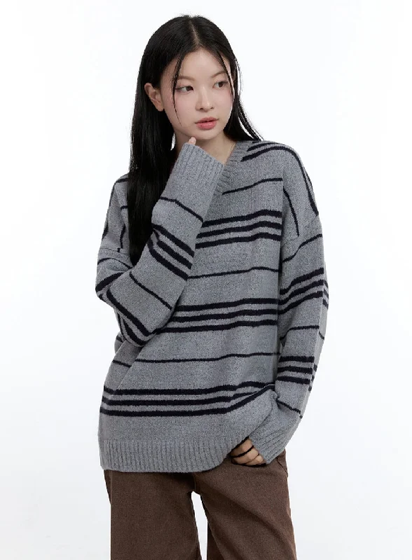 Stripe V-Neck Oversized Knit OO429