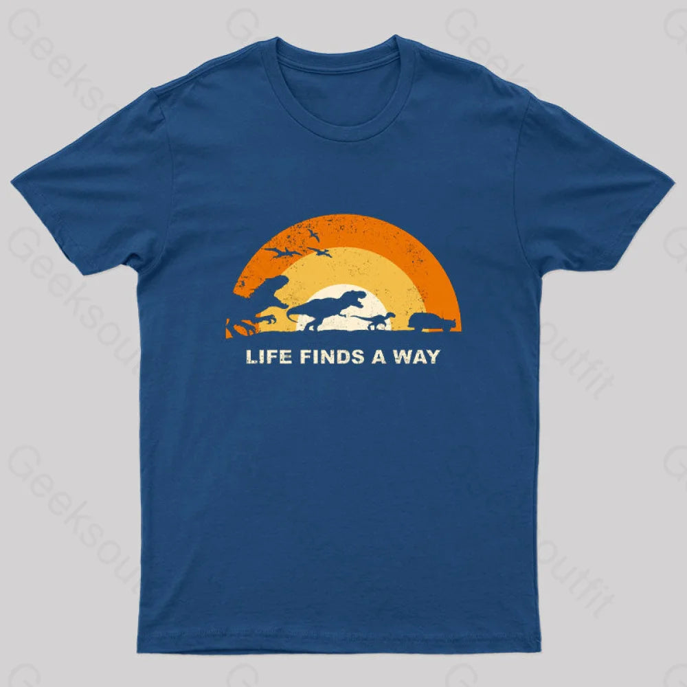 Life Finds a Way Nerd T-Shirt