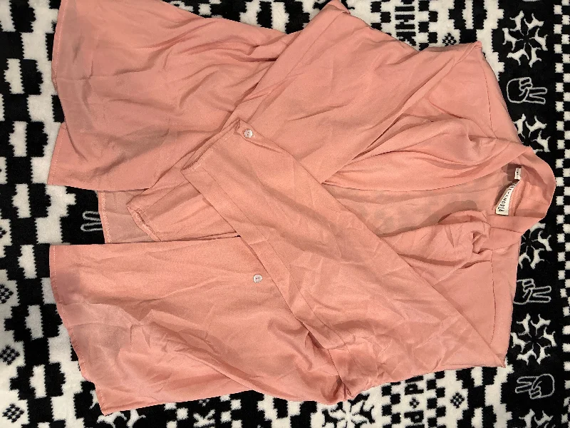 Alexandria Size 10 peach shirt --- box 1 Women's - M